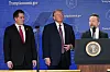 Michael Dell, Donald Trump og Brad Gerstner på scenen ved lanseringen av Trump Accounts.